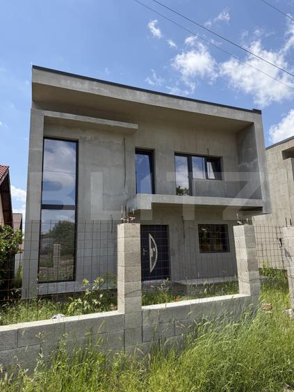 Casa P+1, 3 dormitoare, 105 mp, 200 mp teren, toate utilitatile, Damila