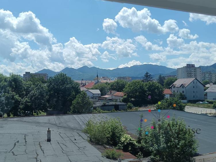 Apartament 2 camere cu vedere spre munte, zona Spitalului Judetean - 12