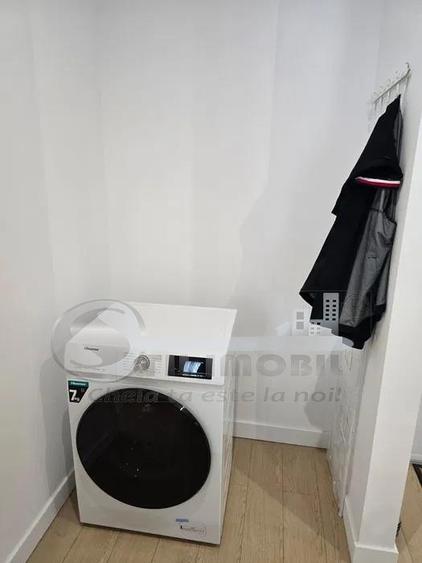 Apartament 2 camere decomandat, 60 mp, Silk District, etaj 9, mobilat, parcare i