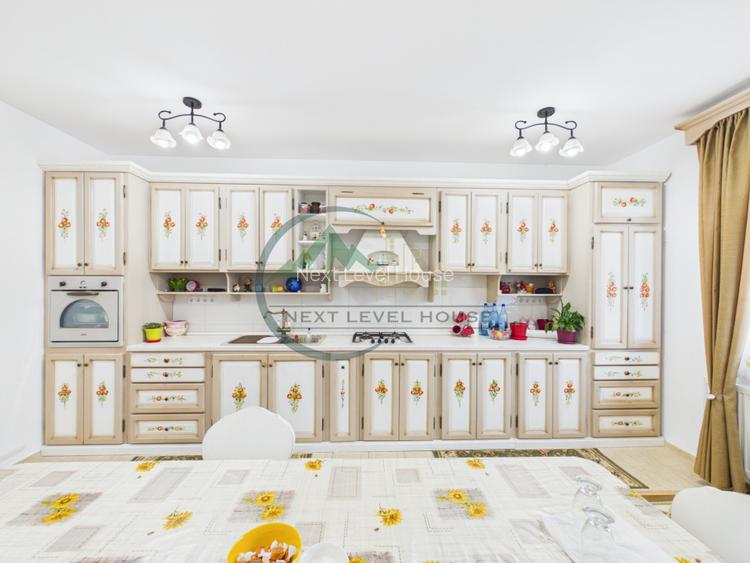 Casa cu priveliste de vis si potential turistic sau investitie in zona Bran - 5