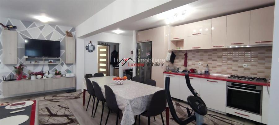 Propietate rara in Manastur, apartament cu 5 camere, balcon si pivnita, zona OMV - 6
