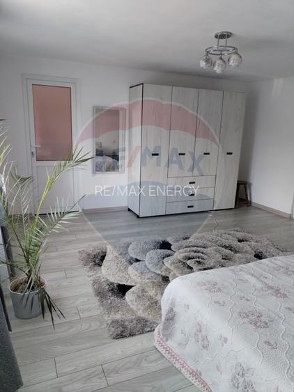 Casă individuală, teren 3275 mp, 6 camere, livadǎ cu pomi fructiferi - 8