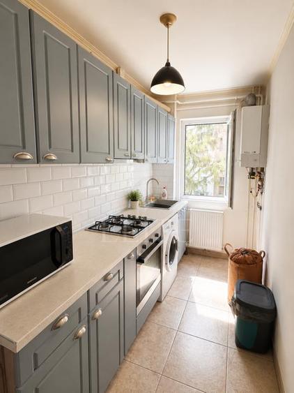 Apartament 2 camere în zona STRAZII PEANA