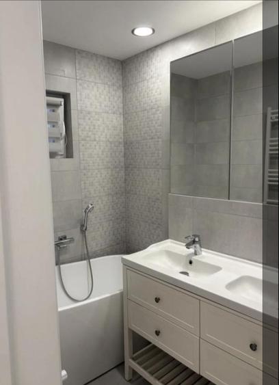 40170 Apartament 3 camerte Centru