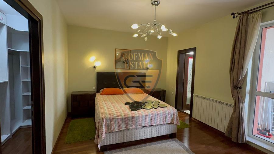 3 camere 180 mp + Parcare privata, modern Peninsula, Centrul Vechi, Piata Ovidiu