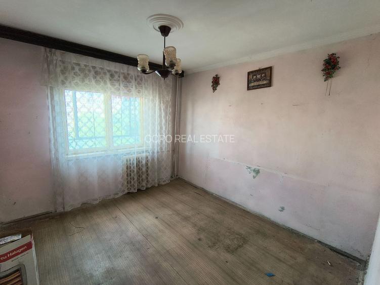 Apartament 3 camere semidecomandat Berceni - 2