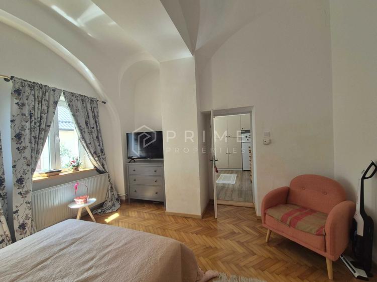 Apartament cu 2 camere de închiriat Ultracentral