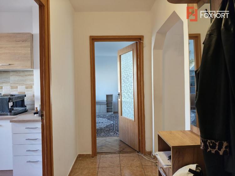Apartament cu 4 camere 78 mp decomandat | Centrala Proprie | Zona Girocului