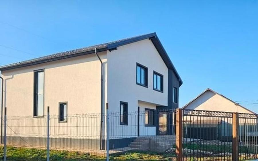 VALU LUI TRAIAN - casa 4 camere teren 459 mp