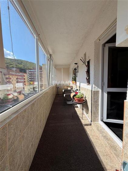 Inchiriere 3 camere zona Racadau gama LUX, etaj 5, insorit - 23