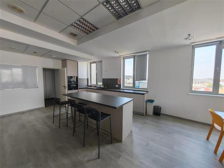 Inchiriere spatii birouri in Bucharest Business Center