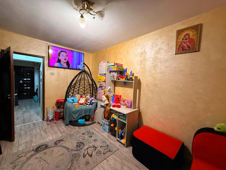 Apartament 2 camere decomandat-59mp-bloc 1986-Granit-Socola