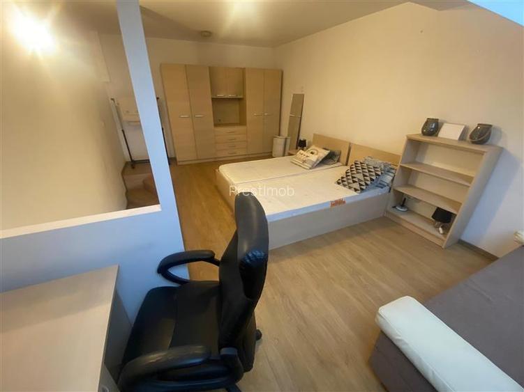 Apartament de inchiriat in zona 7 noiembrie - 5