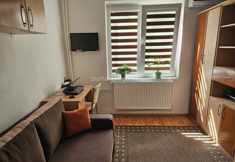 Apartament 3 camere de vanzare Gorjului - 6