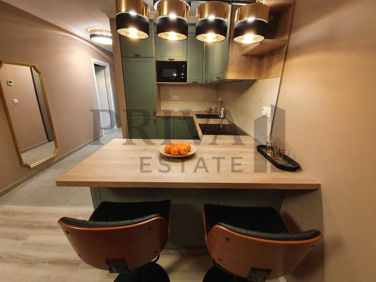 Apartament modern 3 camere, etaj 4, lift, parcare, Lipovei
