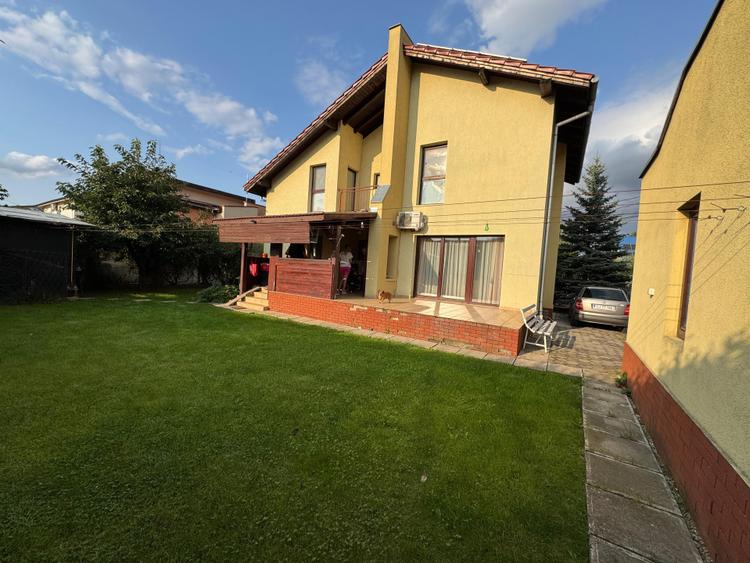 Casa Individuală în EXCLUSIVITATE, 230mp, teren 600mp, Florești