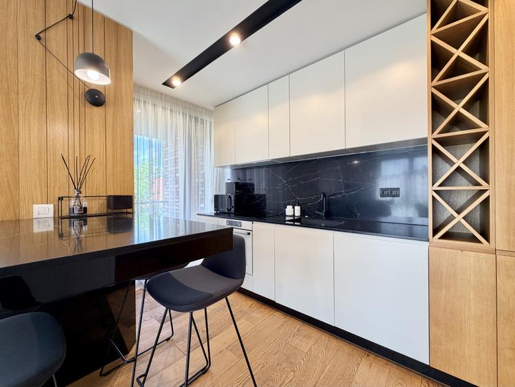 Apartament 2 camere, Platinia Avram Iancu, ultracentral, garaj inclus