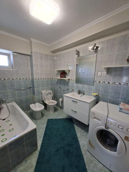 Apartament 3 camere zona Iulius Mall