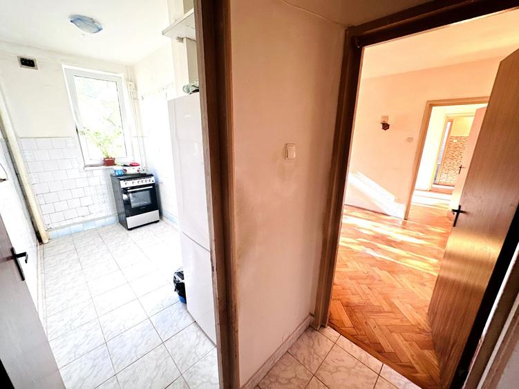 Apartament 4 camere | Drumul Taberei | Metrou Romancierilor