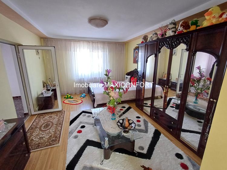 Vanzare casa, P+1-Imobiliare MAXICONFORT