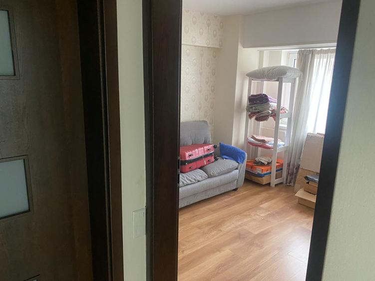Apartament 4 camere(fost5) - Blv. Unirii(La fântâni), 100 mp