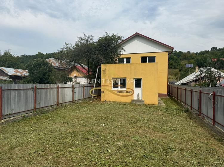 Casa de vanzare in Bacau Luncani - 2