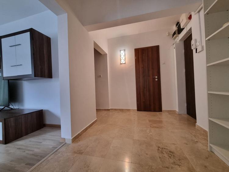 Bd mamaia spitalul militar-apartament 2 camere decomandat mobilat complet