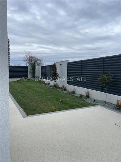 Vila tip duplex P+2   Scoala Americana   comision 0 - 17