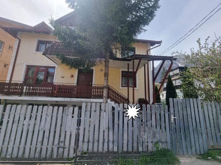Vilă spațioasă de vanzare in Busteni-Oportunitate de investiție