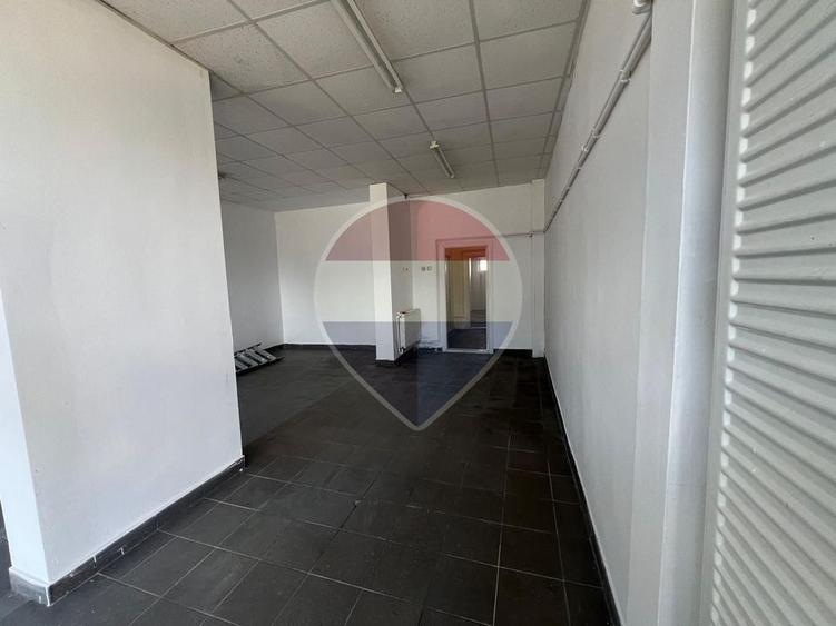 Spațiu comercial 80mp - B dul Independentei