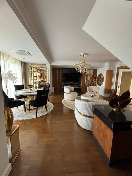 Penthouse pe doua etaje 11/12 , 4 camere, 3 bai Parc Tineretului lux si opulenta