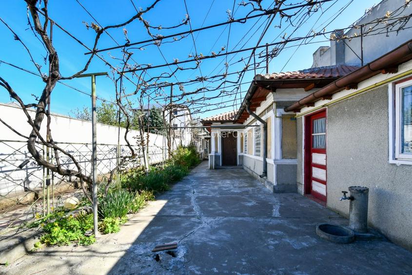 KM 5 casa 4 camere 79mp+garaj-teren 260mp - 19