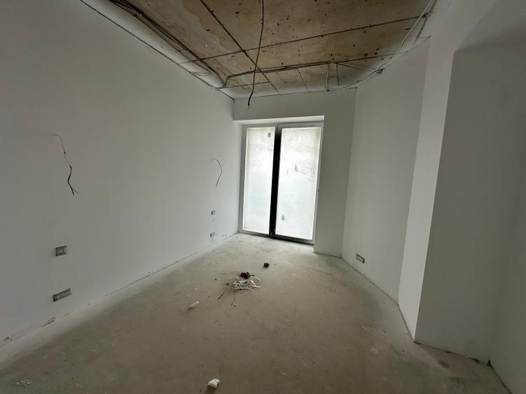 Apartament în One Lake District,parcare inclusă,vedere la lac
