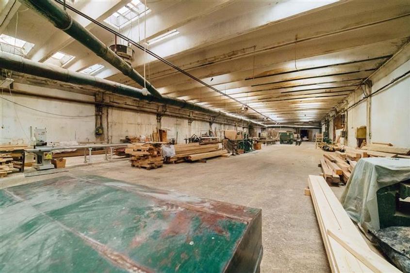 Complex industrial adecvat pentru productie (Gheorgheni, str. Kossuth Lajos)