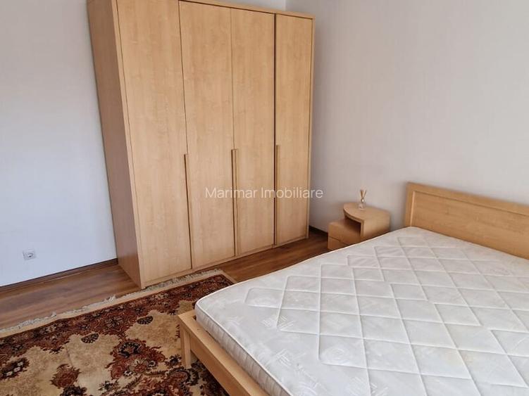 Dorobanti, I.N.G, Rovere Mobili, stradal - 4