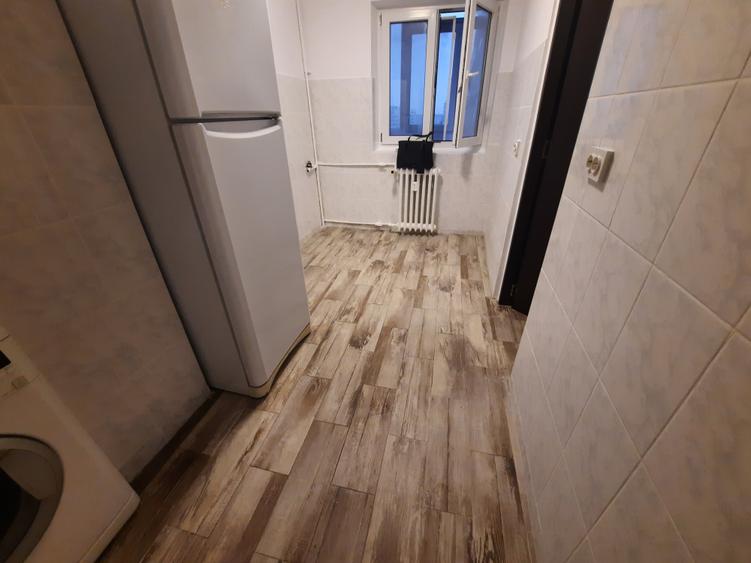 VANZARE 3 CAM  COLENTINA-DOAMNA GHICA