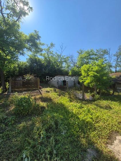 Casa batrineasca la 50 de km de Constanta - 12