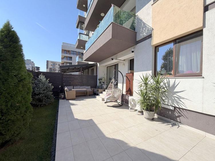 Apartament cu 3 camere si gradina proprie de 75mp Sisesti