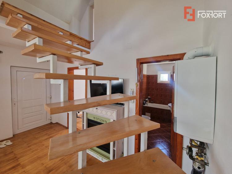 Casa individuala cocheta, cu 4 camere - Remetea Mare