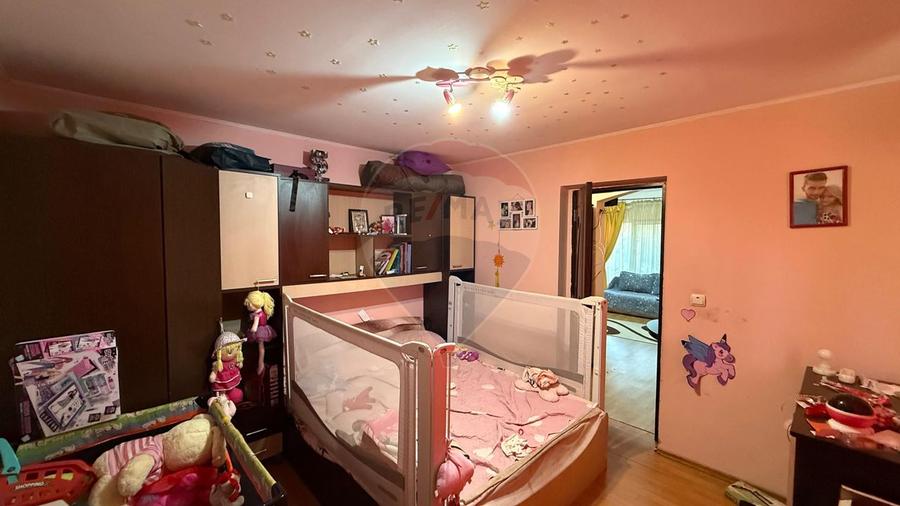 Casă / Vilă cu 5 camere