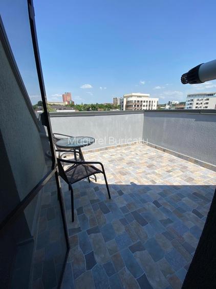 Inchiriez apartament 2 camere linga Palas Mall Iasi.. Disponibil din7 iulie  - 2