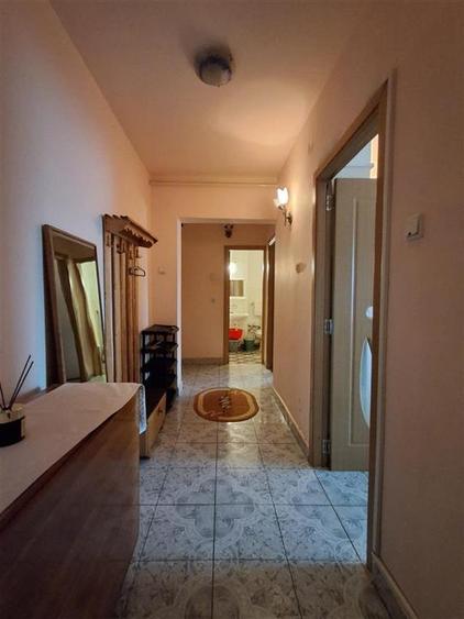 APARTAMENT DE VANZARE CU 2 CAMERE BLOC 1989 OBTIUNE PRIN CREDIT IPOTECARF