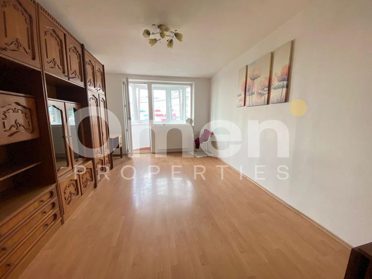 Apartament decomandat cu 2 camere, view superb, zona Semiluna