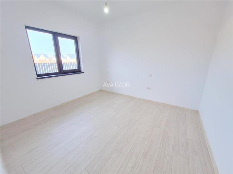 Casa parter, 72 mp, teren 270 mp, 3 camere, zona Hemeius - 3