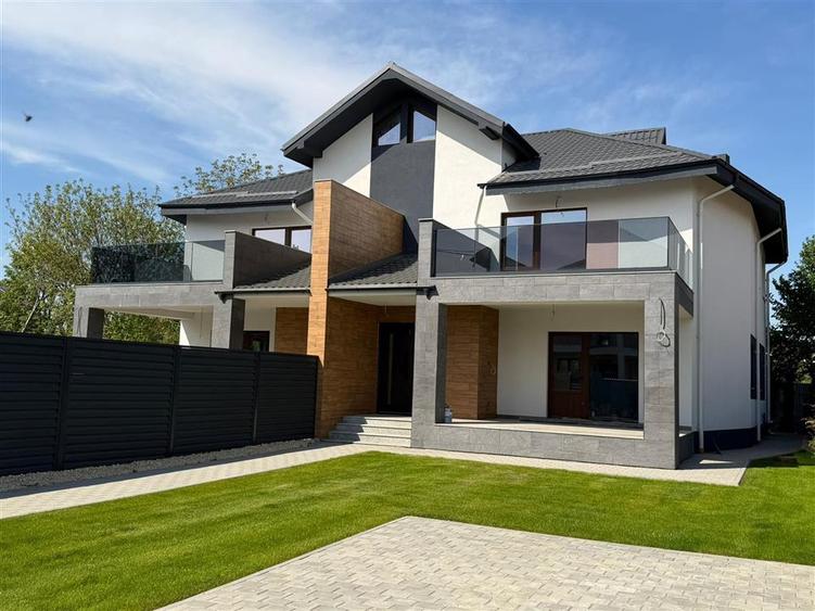 Duplex premium de vanzare in Campineanca la cheie