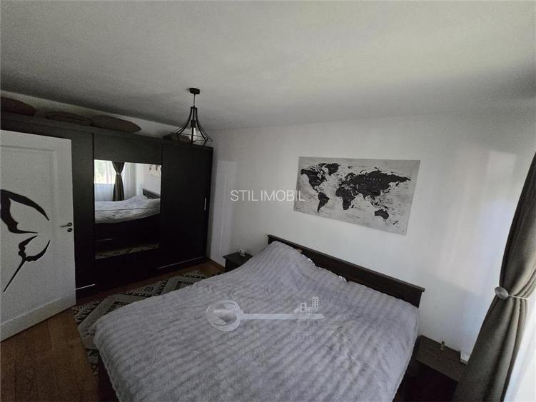 Apartament 2 camere Podu Roș, etaj 1, geam la baie, 49.57mp - 2