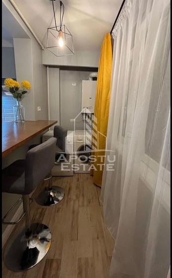 Apartament cu 3 camere de inchiriat , bloc nou , Dumbravita