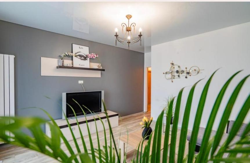 Apartament 2 Camere în Mamaia, Zona Rex Iaky – 126.000  Euro