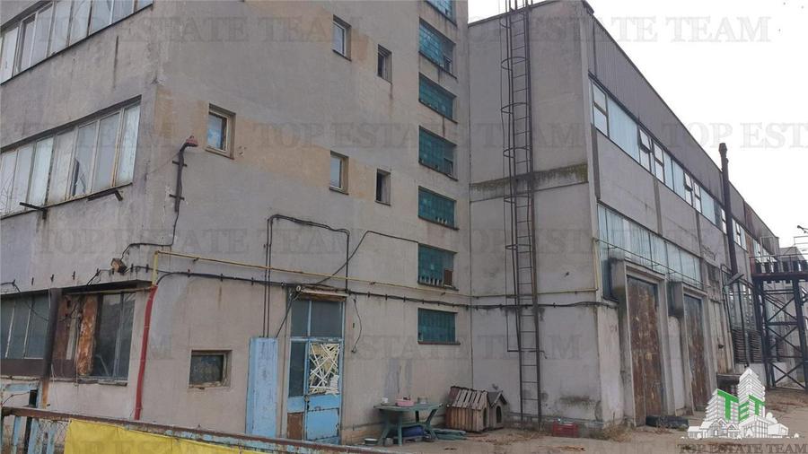 Cladire de vanzare 4346 mp si teren 2912 mp Militari