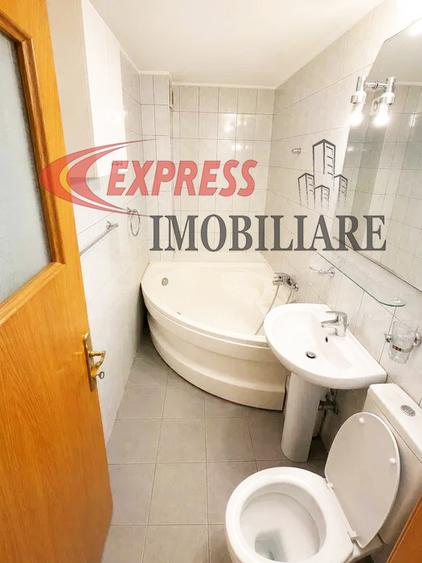 Unirii, Decebal, Piata Alba Iulia